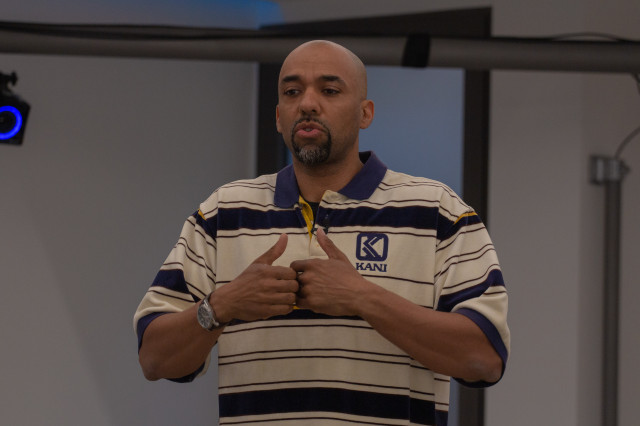 Über Cliff (Photo 1)